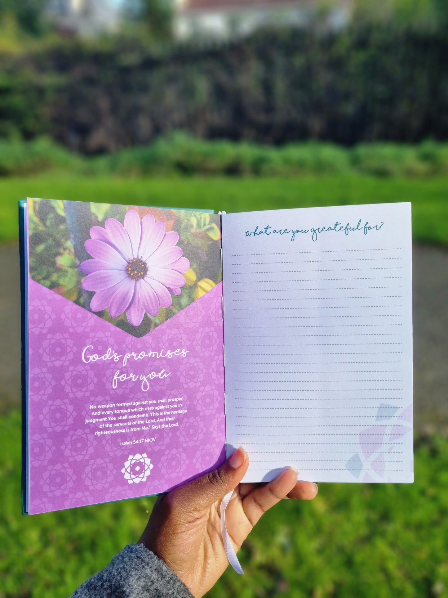 Bud to Bloom Prayer Journal
